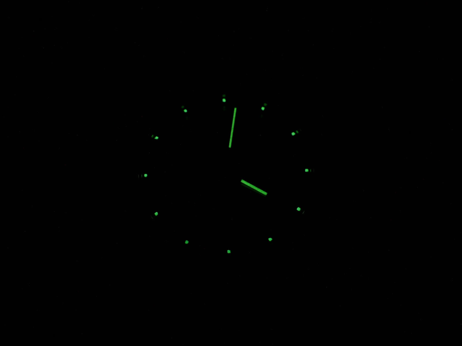 Raymond Weil Tango 5599 night time luminosity