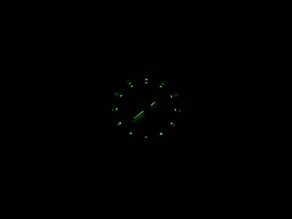 Omega Constellation 1272.30.00 night time luminosity