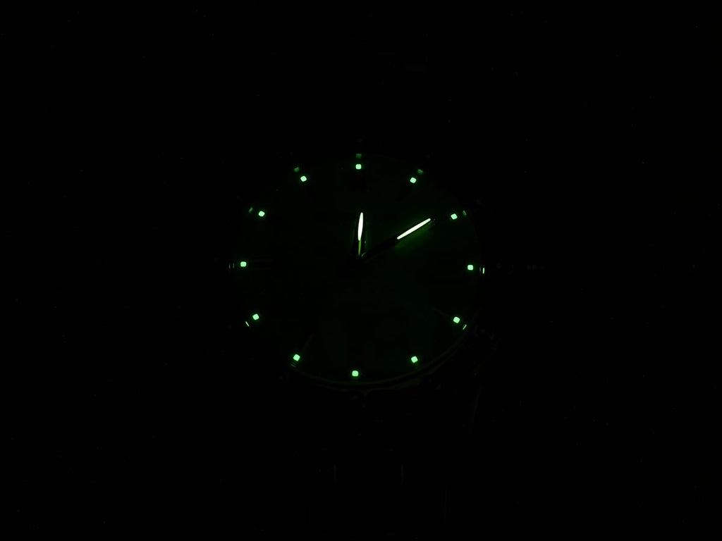 Raymond Weil Tango White Dial 5590-STP-30001 night time luminosity