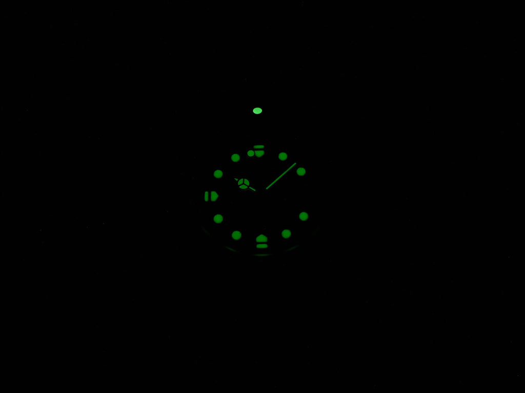 TAG Heuer Formula 1 383.513/1 night time luminosity