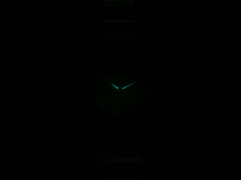 Omega Constellation 123.20.24.60.55.003 night time hand luminosity