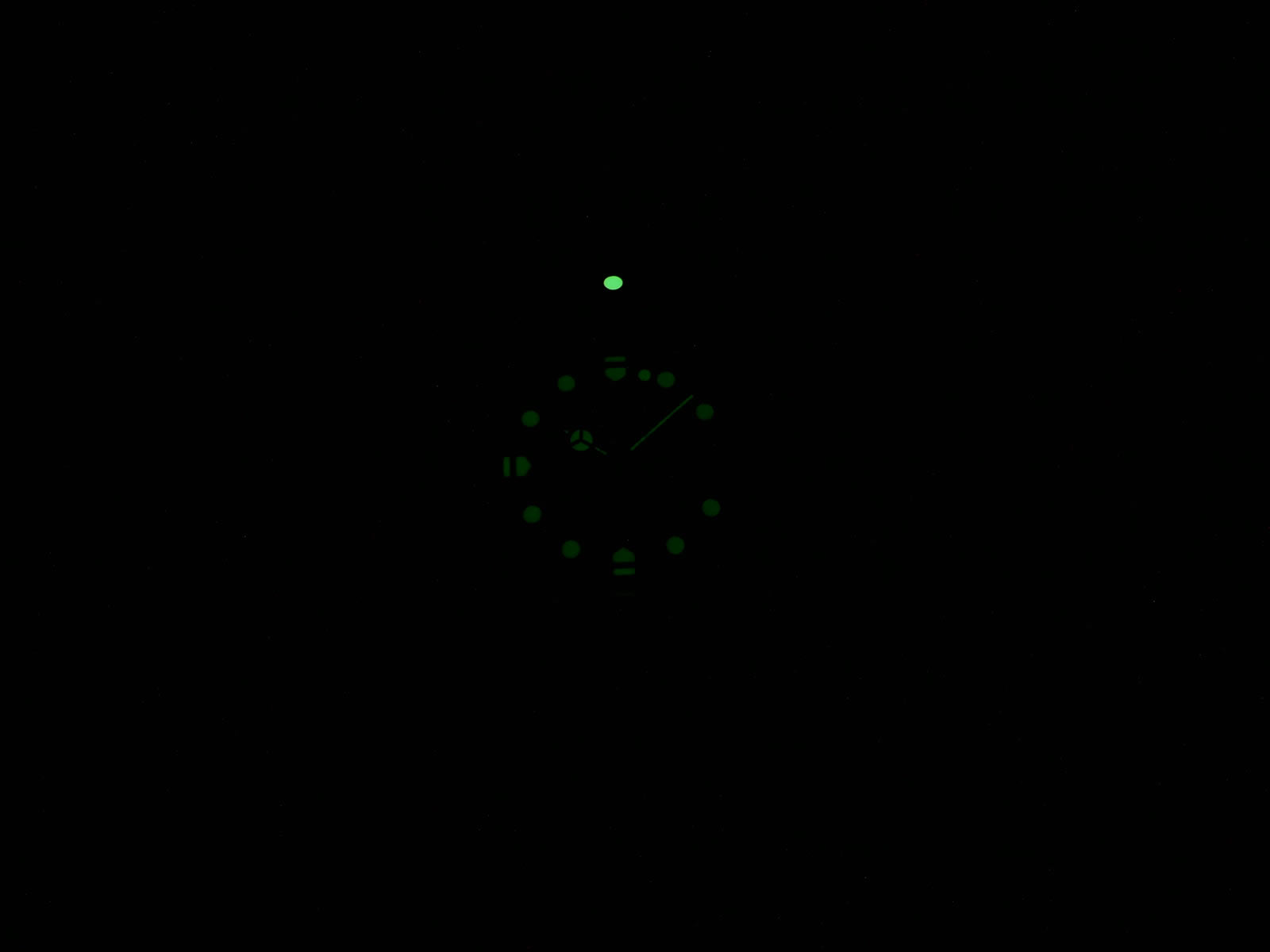 TAG Heuer Formula 1 370.513 night time luminosity