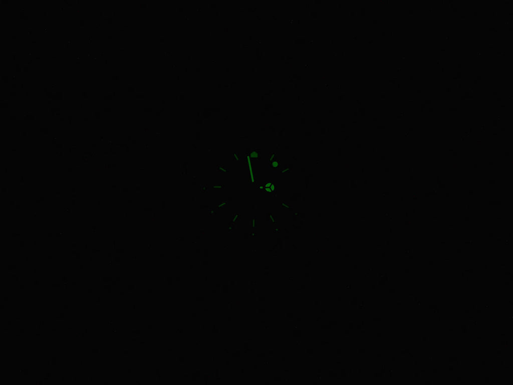 TAG Heuer 6000 WH1352 night time luminosity