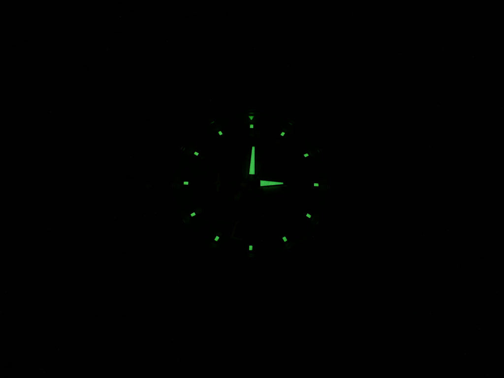 TAG Heuer SLR Calibre 17 CAG2011 night time luminosity