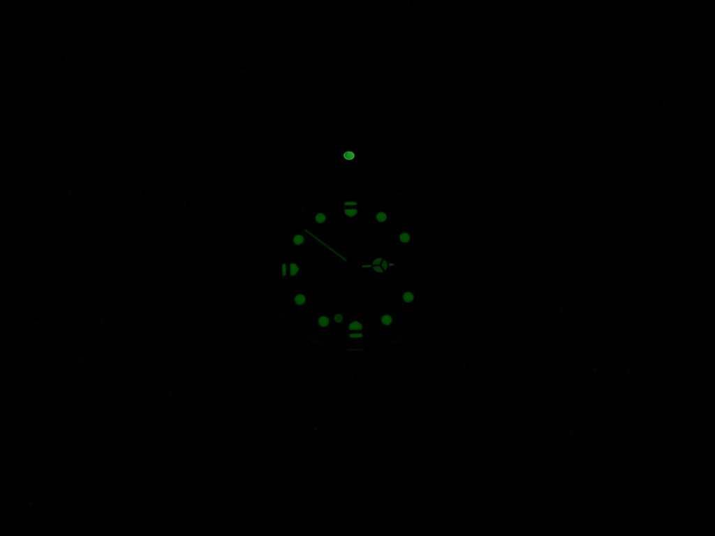 TAG Heuer Formula 1 383.513/1 night time luminosity