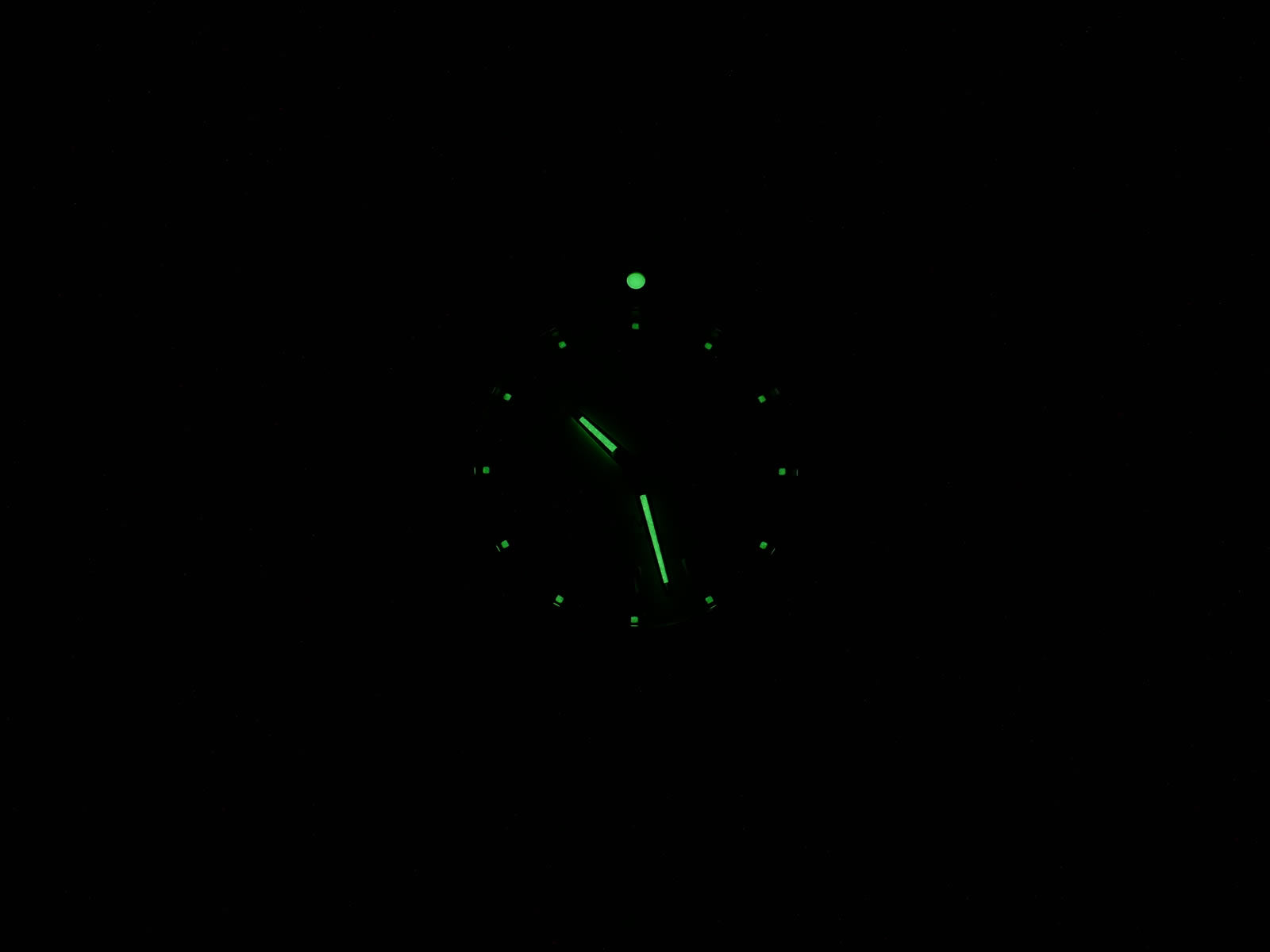 TAG Heuer Link WJ1111 night time luminosity