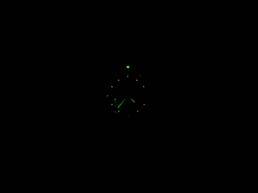 TAG Heuer Link WT1414 night time luminosity