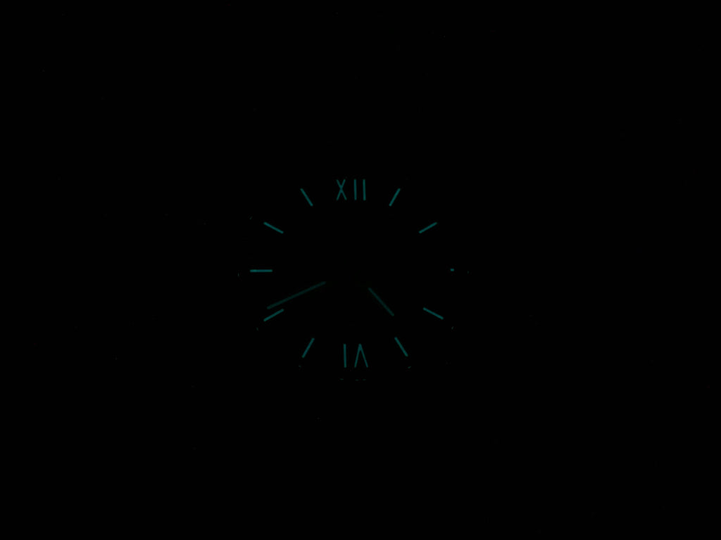Baume & Mercier Riviera M0A10611 night time luminosity