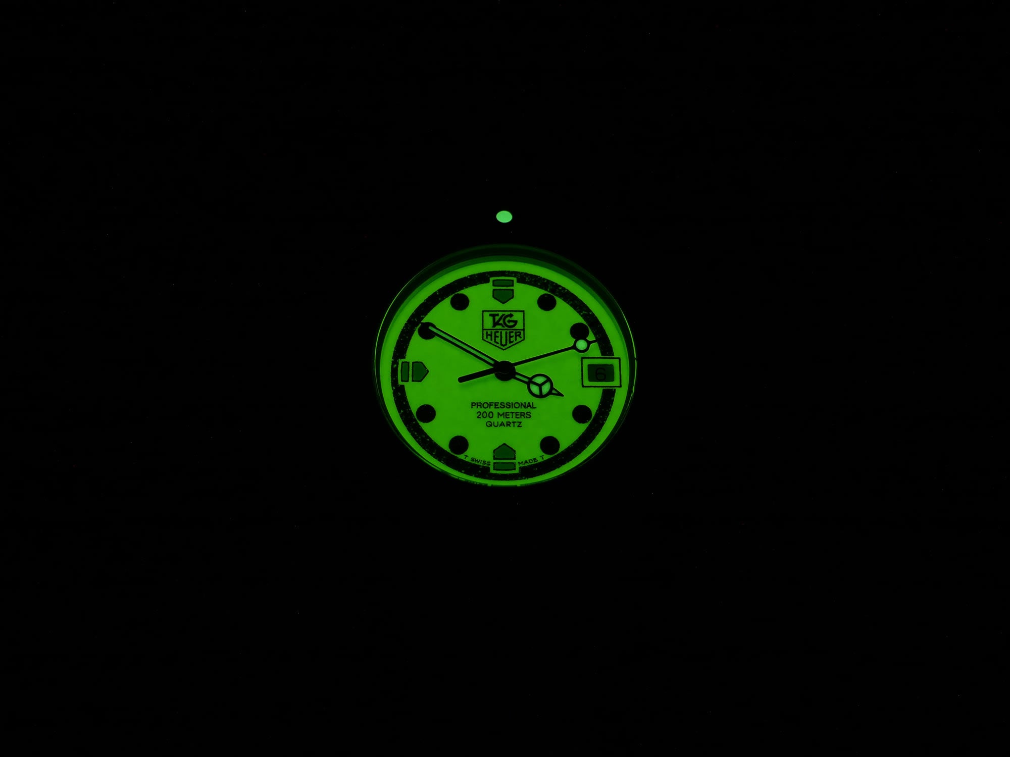 TAG Heuer Formula 1 Mid size WA1212 night time luminous dial