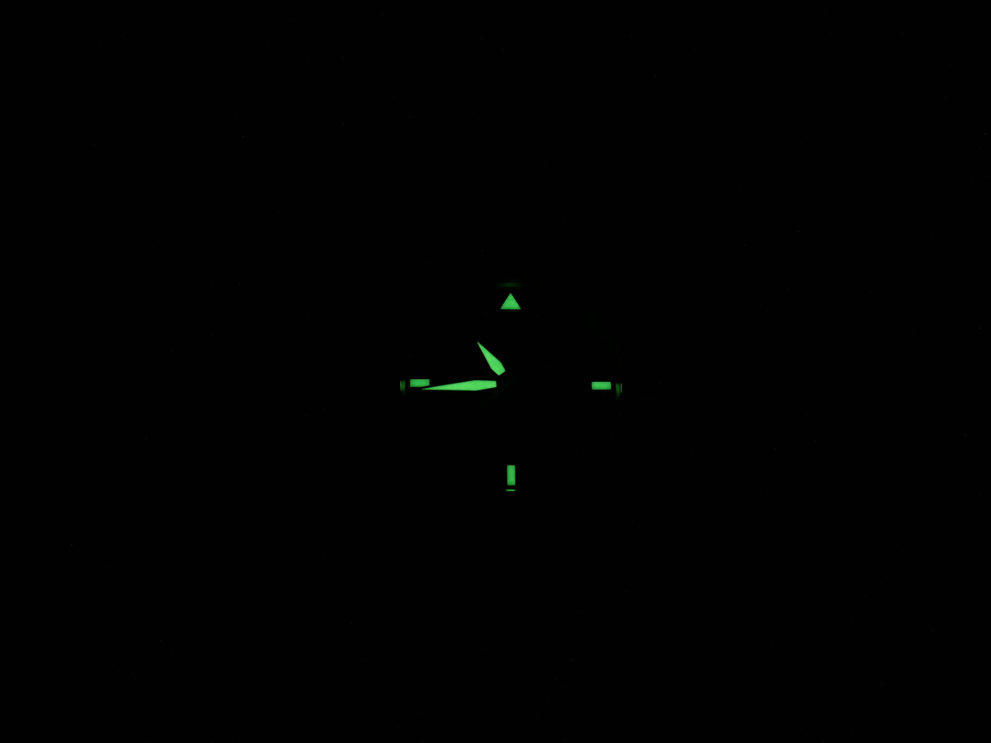 IWC Pilot Mark XVI night time luminosity