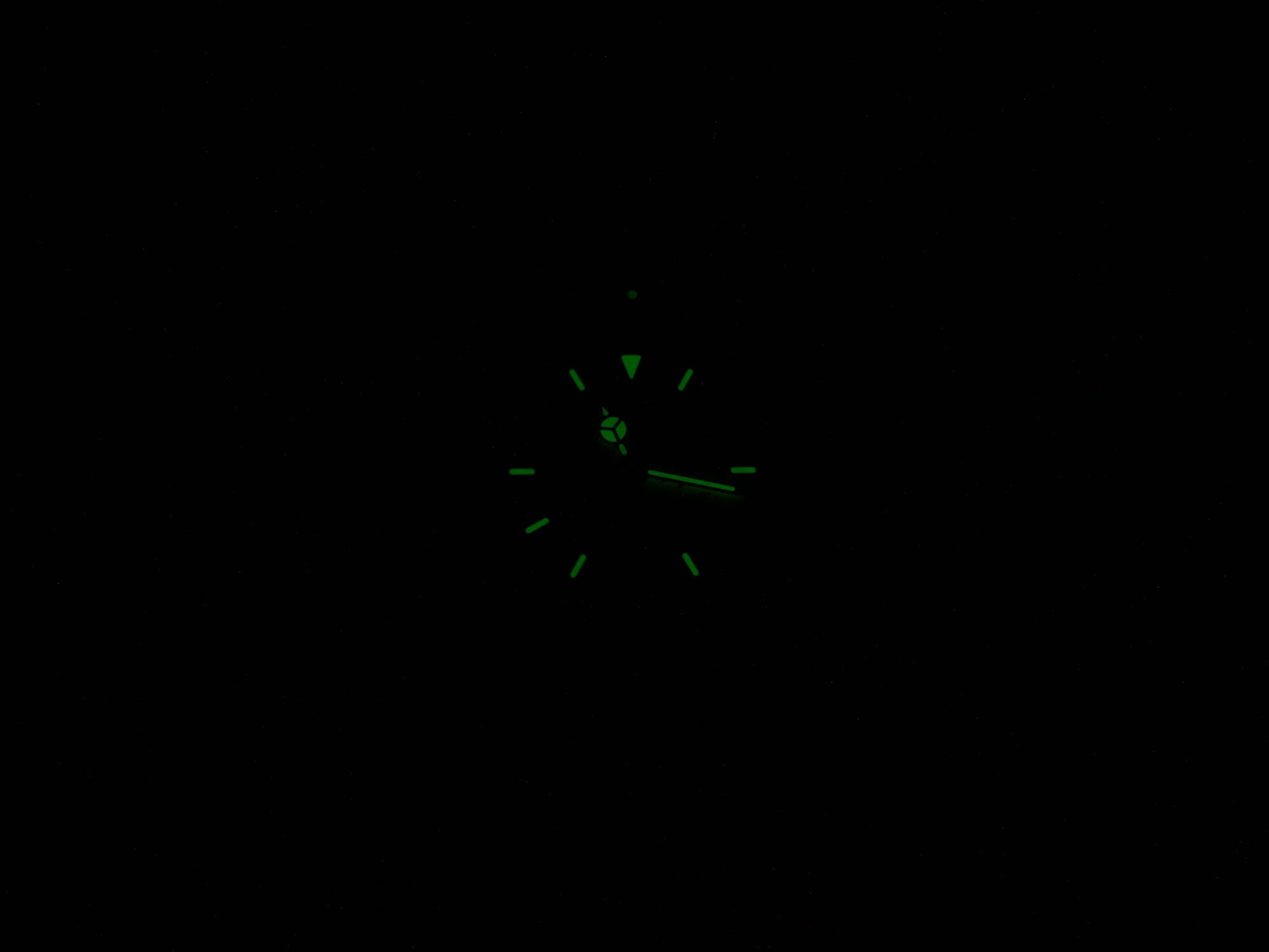 TAG Heuer SEL Chronograph CG1117 night time luminosity