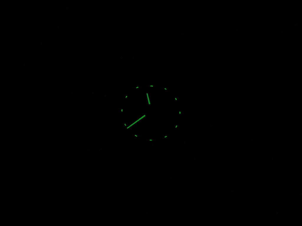 TAG Heuer Link Calibre S CJF7110-0 night time luminosity