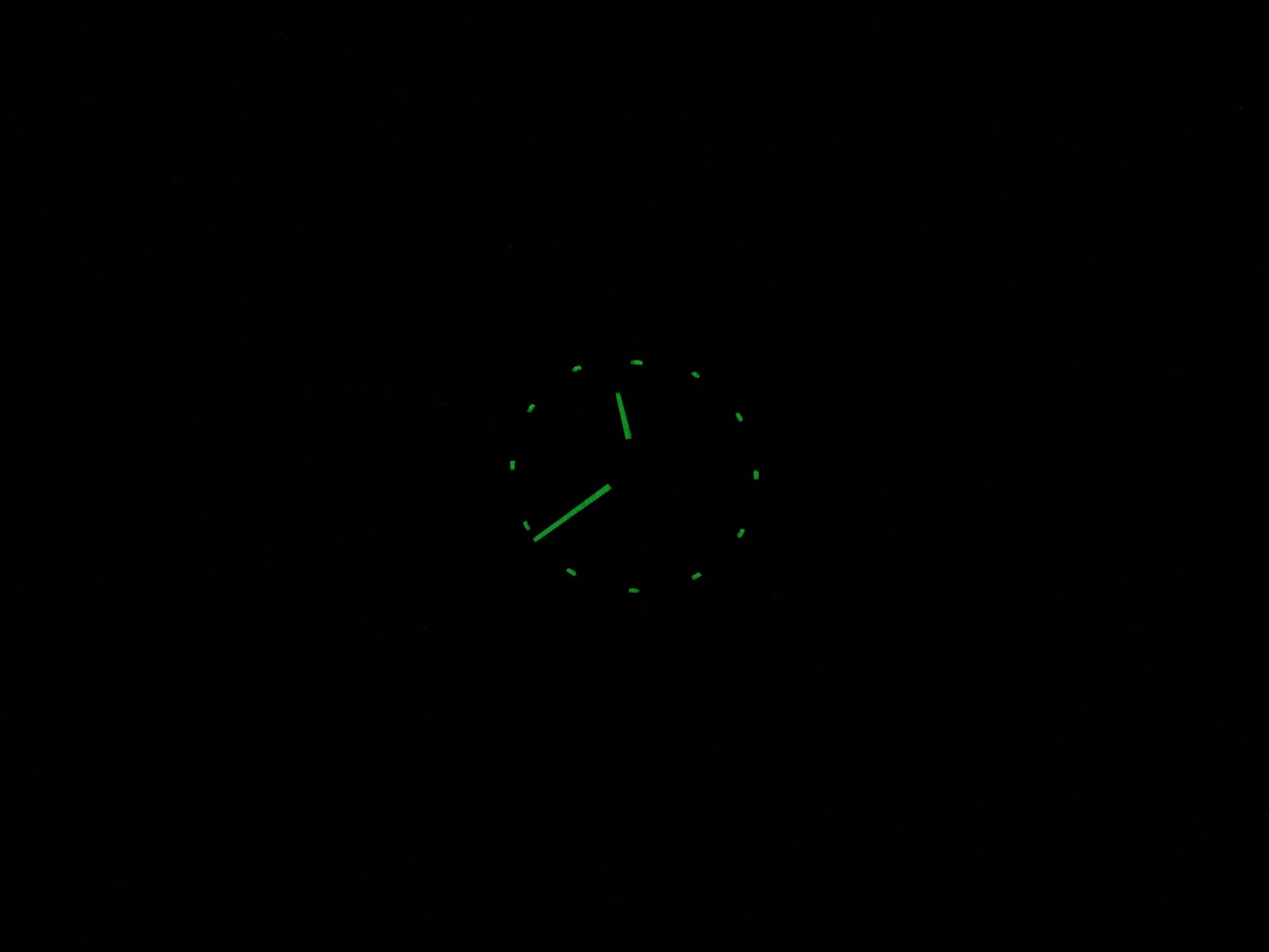 TAG Heuer Link Calibre S CJF7110-0 night time luminosity