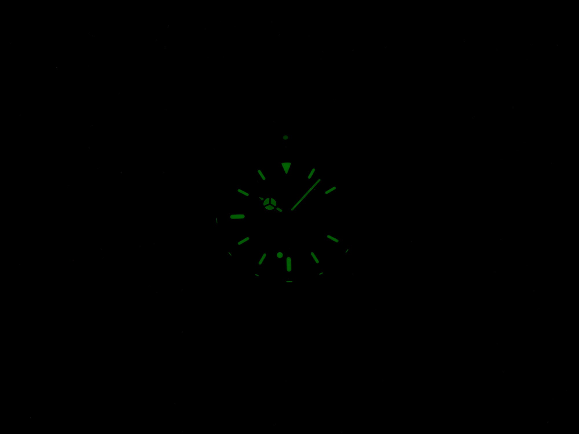 TAG Heuer SEL WG111A night time luminosity