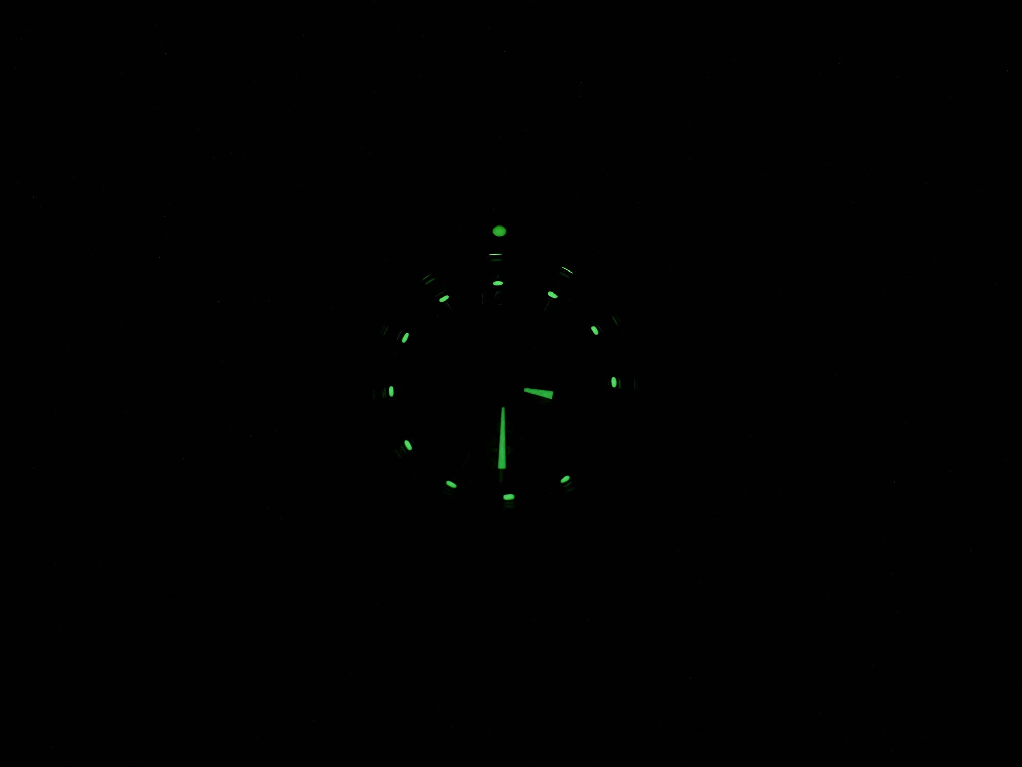 TAG Heuer Link Chronograph CT1111-0 night time luminosity