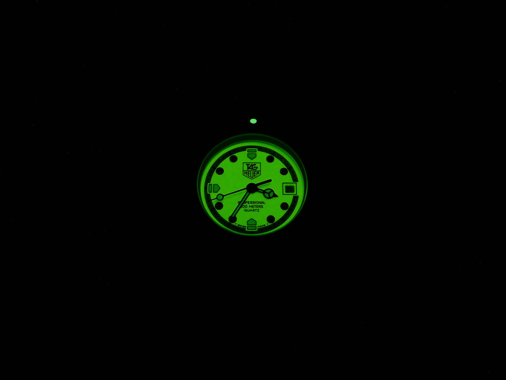 TAG Heuer Formula 1 Ladies WA1412 Night time luminosity