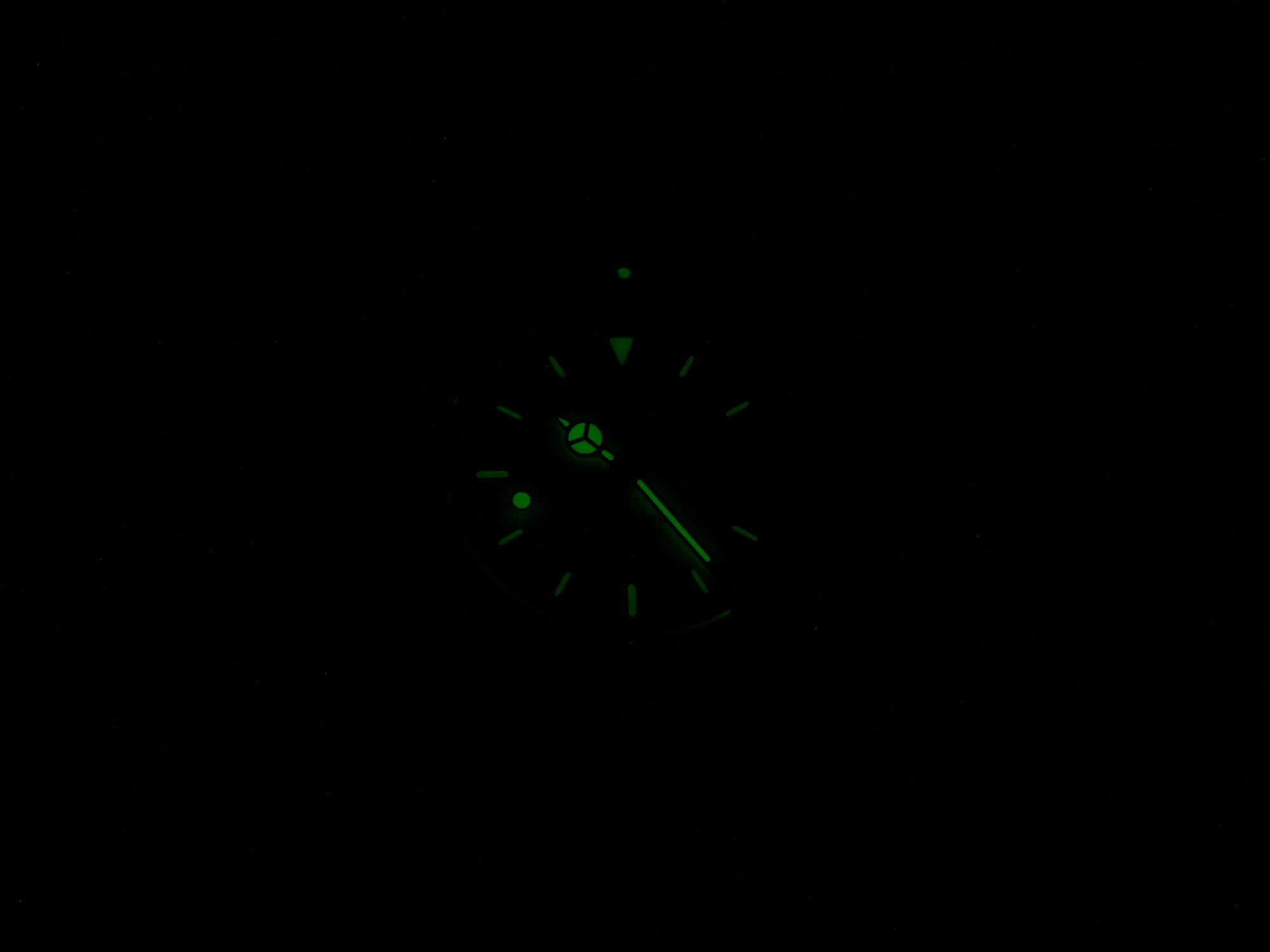 TAG Heuer SEL WI1250 night time luminosity