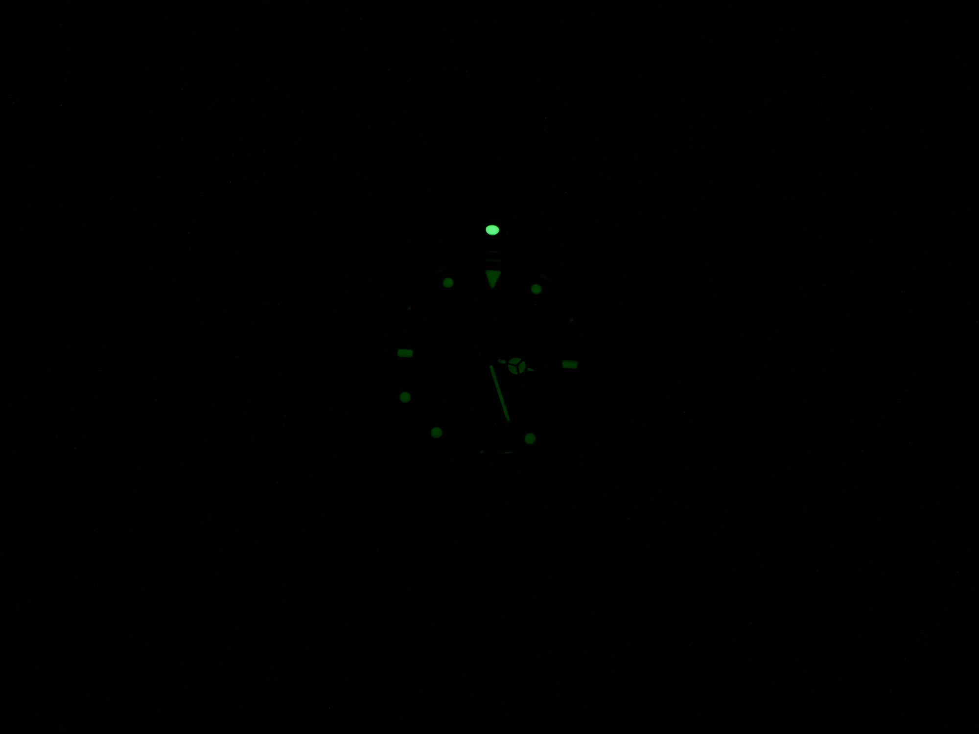TAG Heuer Formula 1 571.513 night time luminosity