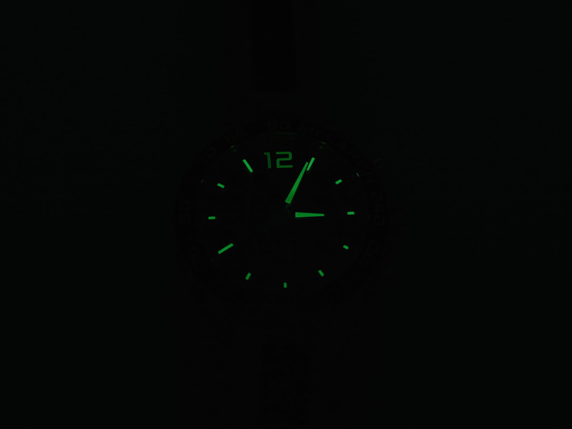 TAG Heuer Formula 1 CAZ1112 night time luminosity