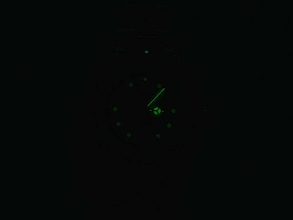 TAG Heuer 2000 Searacer CK111R night time luminosity