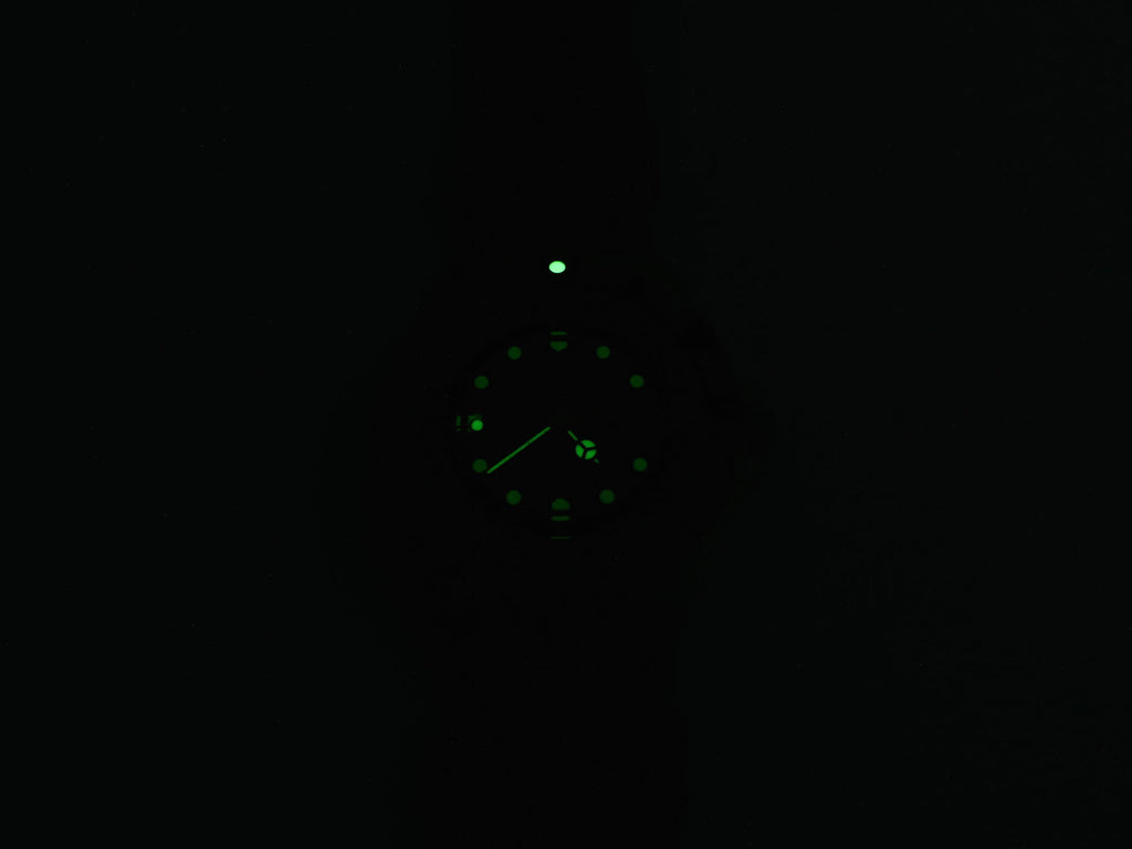 TAG Heuer Formula 1 WA1214 night time luminosity