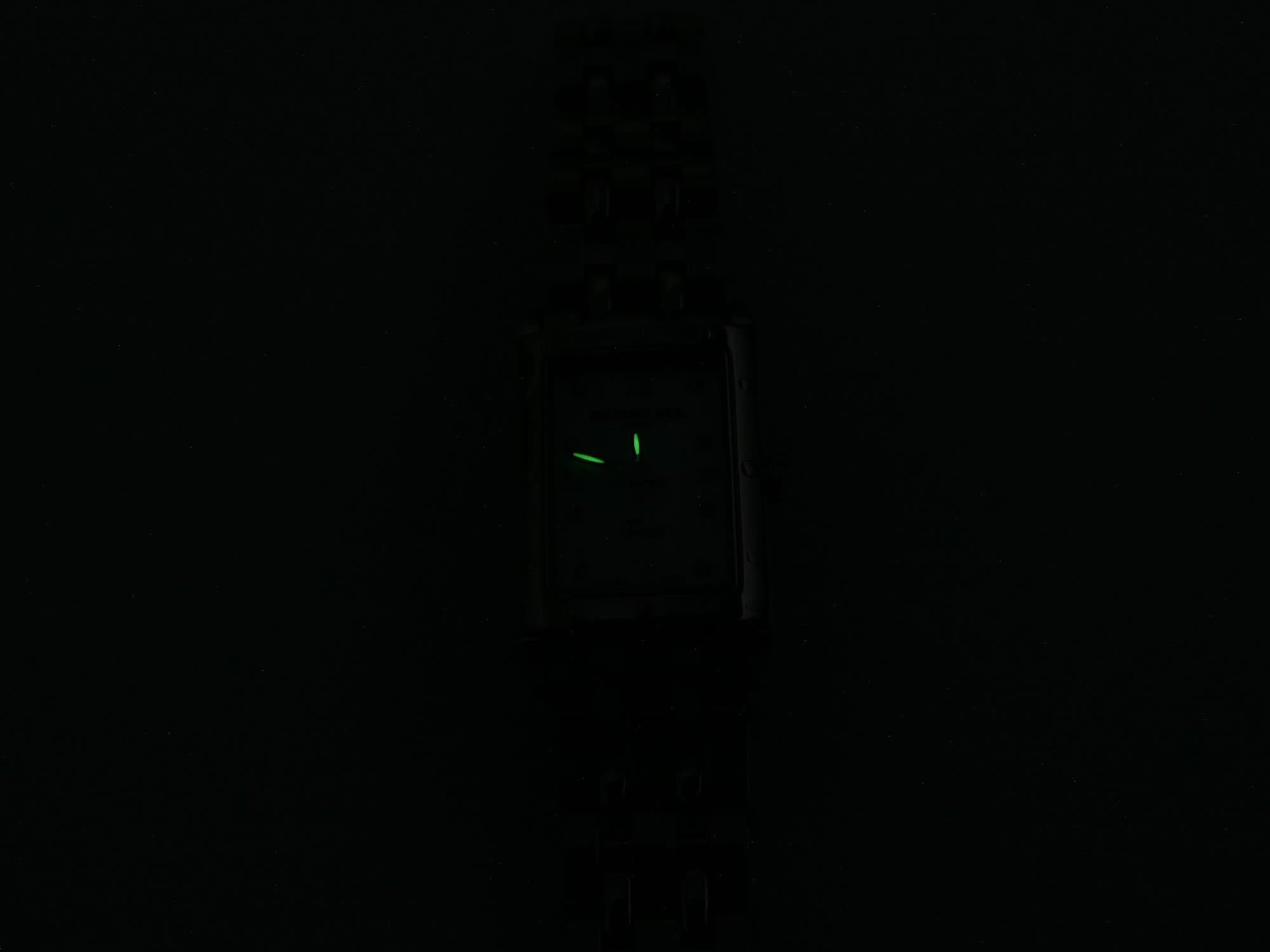 Raymond Weil Tango 5971 night time hand luminosity