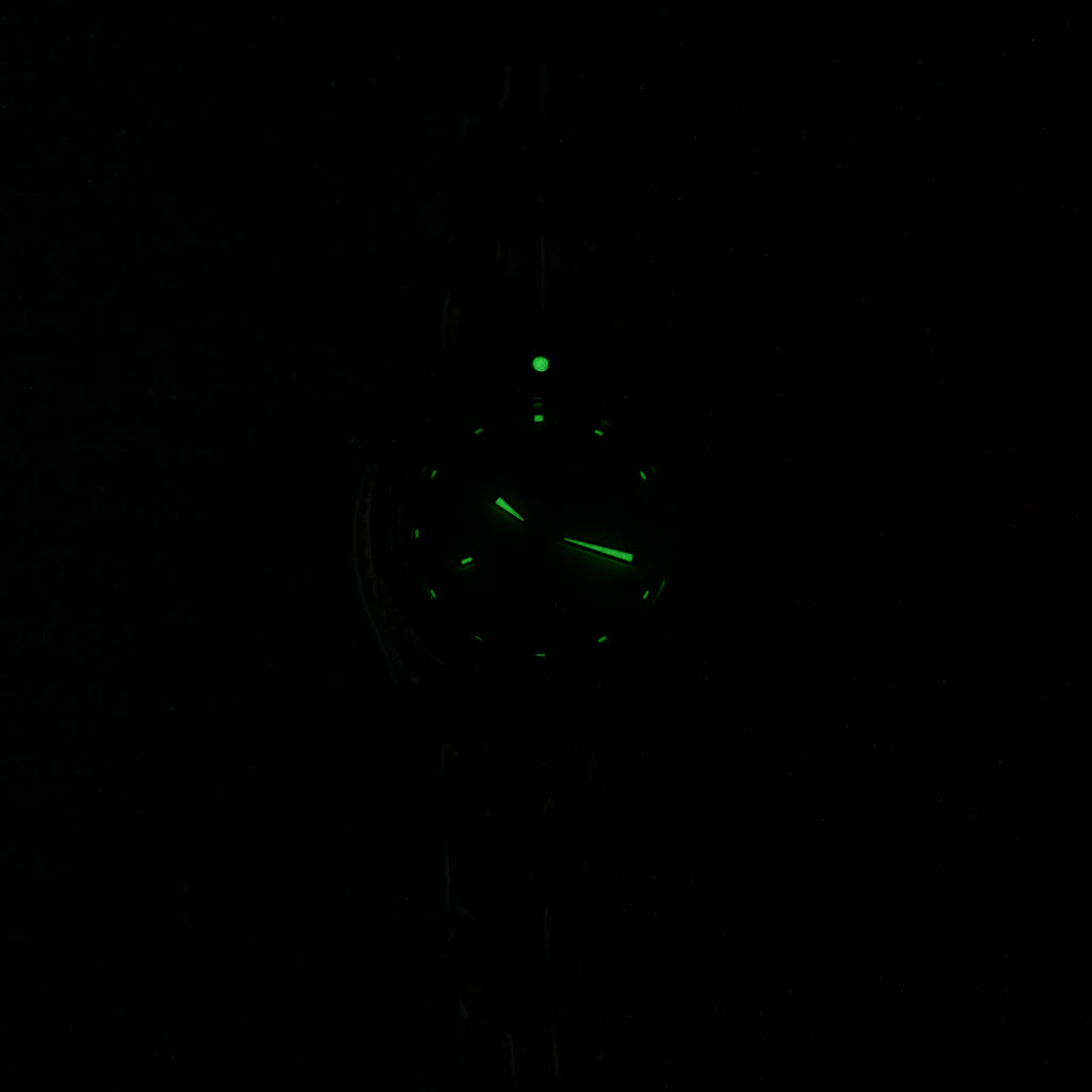 TAG Heuer Link WT1455 night time luminosity