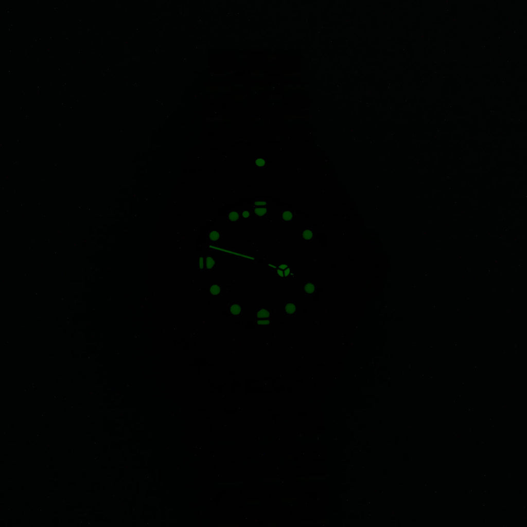 TAG Heuer Formula 1 374.513 night time luminosity