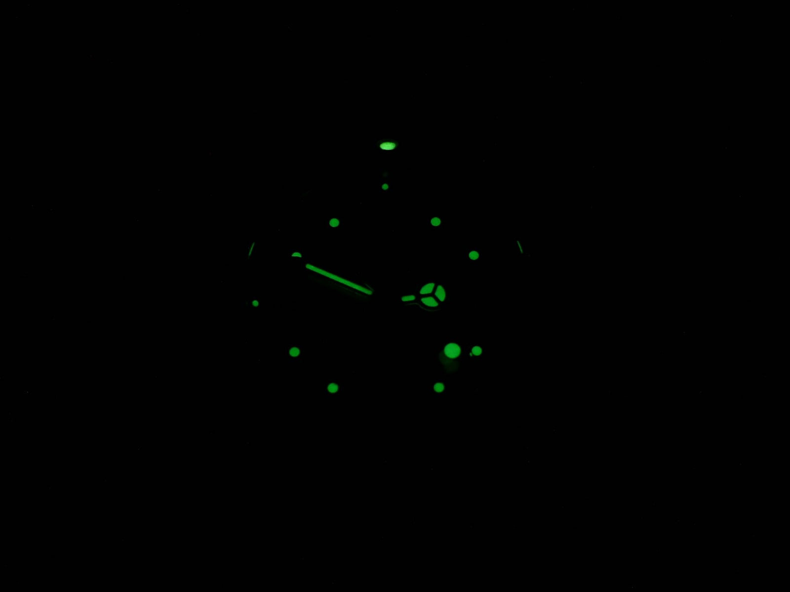 TAG Heuer Kirium WL1316.BA0710 night time luminosity