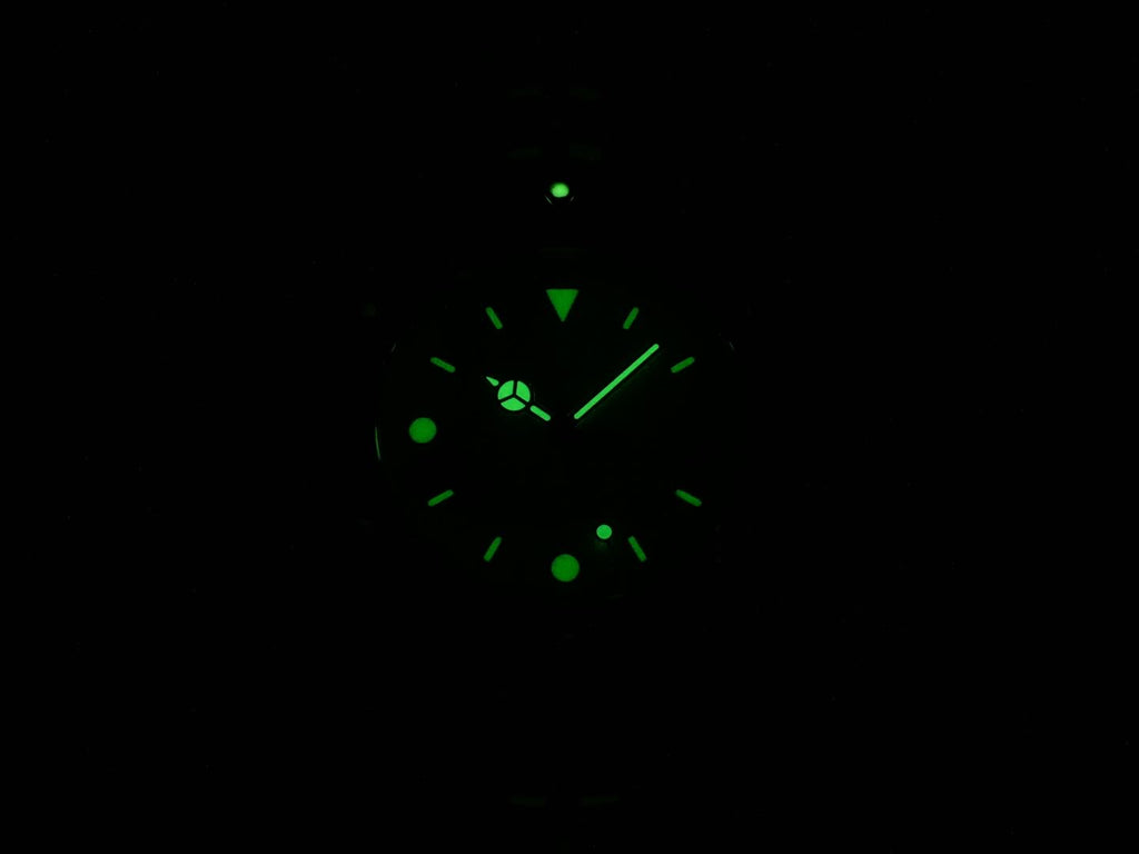 TAG Heuer 1500 Granite 959.706G-20 night time luminosity