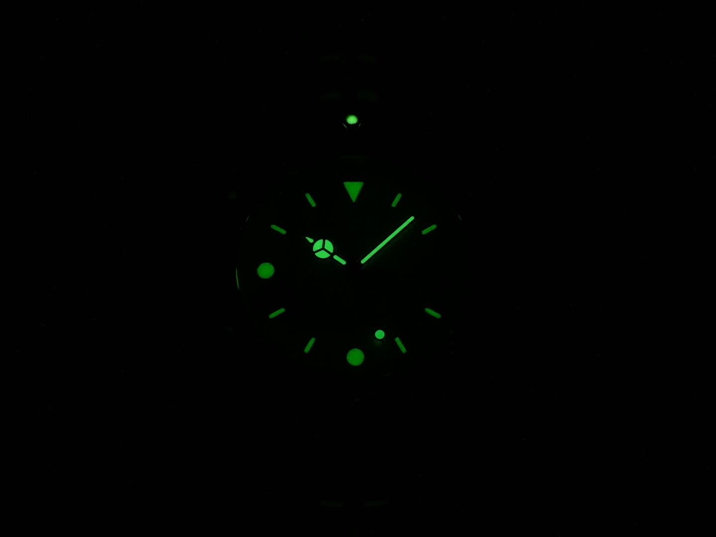 TAG Heuer 1500 Granite 959.706G-20 night time luminosity