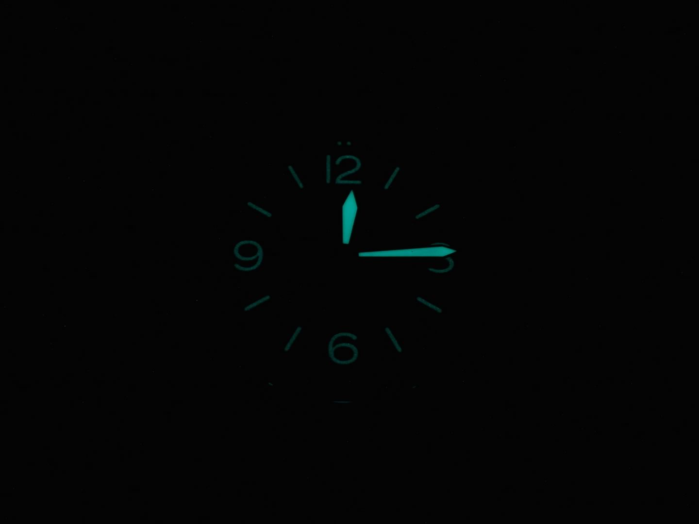 Oris Royal Flying Doctor Service Limited Edition II night time luminosity