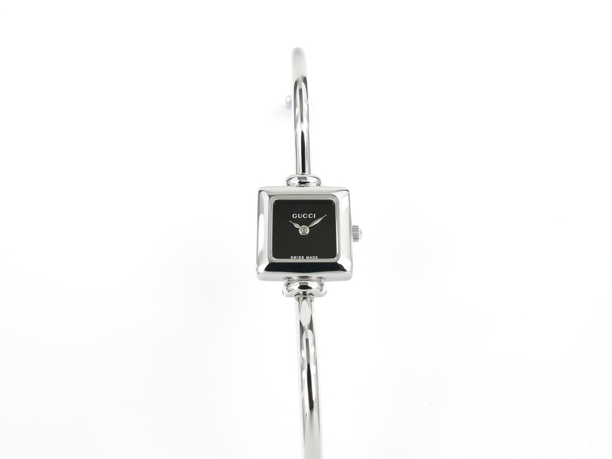 Gucci 1900L Stainless Steel case