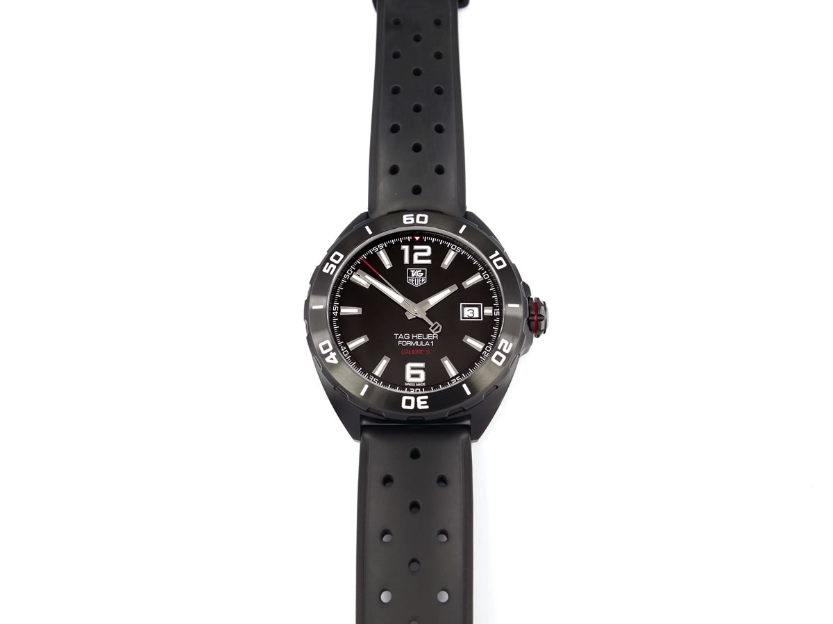 TAG Heuer Formula 1 WAZ2115 blackened unidirectional rotating bezel