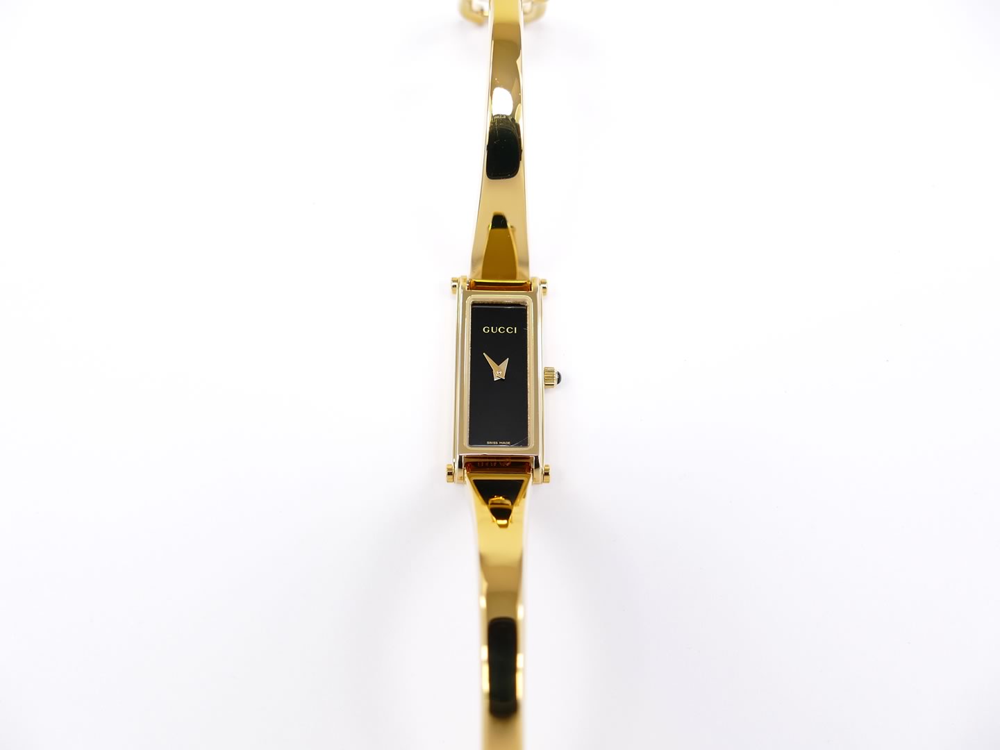 Gucci 1500 L Gloss Black Dial 18k Gold Plated 