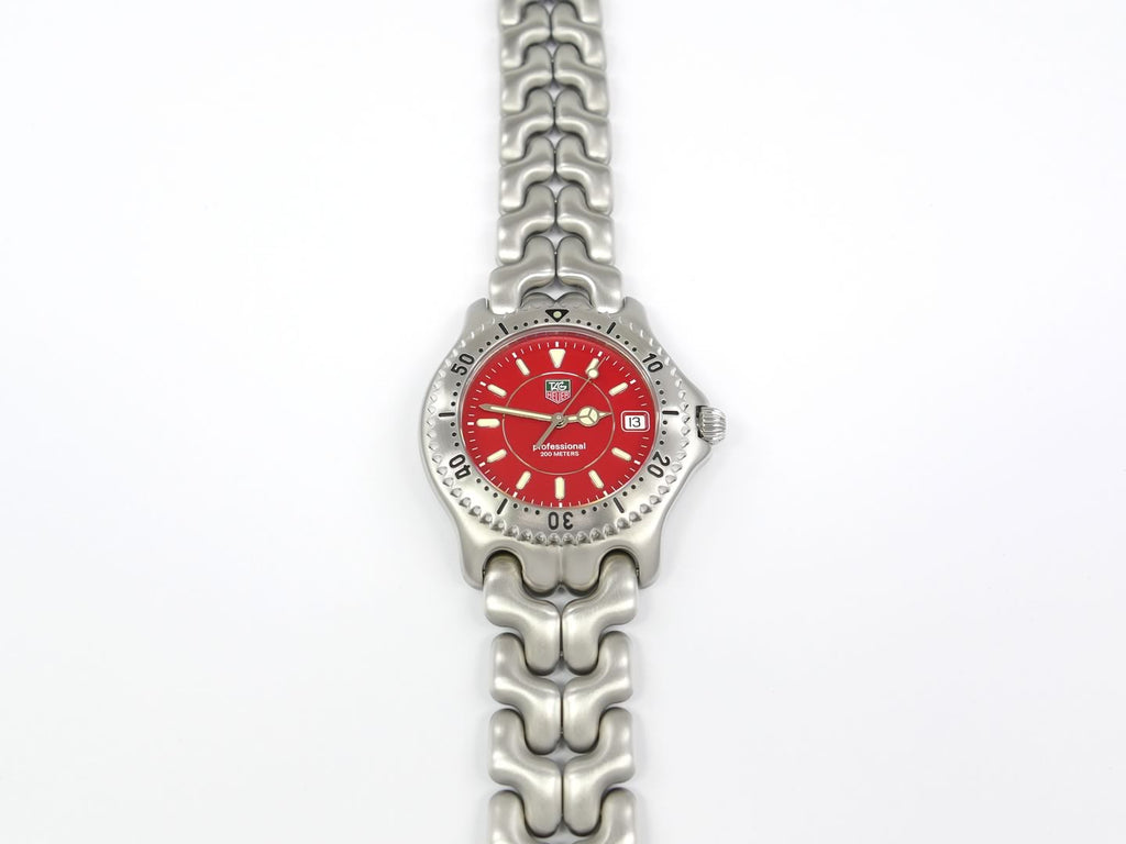 TAG Heuer SEL Red Dial WG111C rotating bezel
