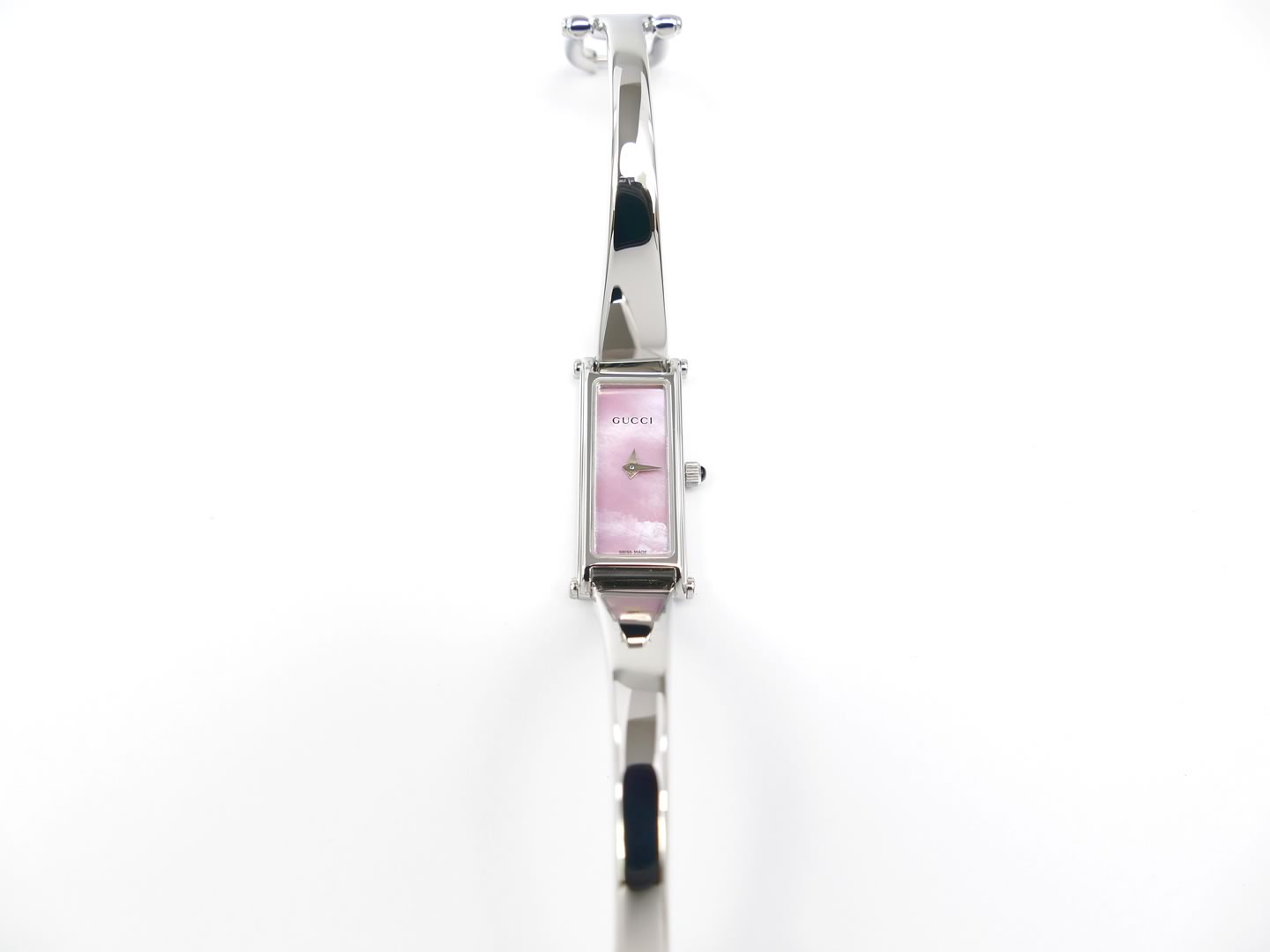 Gucci 1500 L Pink Mother of Pearl rectangular face
