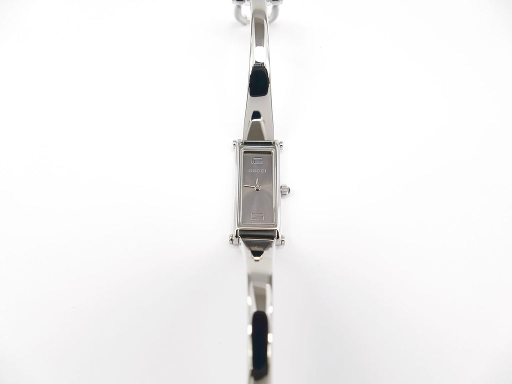 Gucci 1500 L Grey Sunburst Rectangular Dial all Stainless Steel 