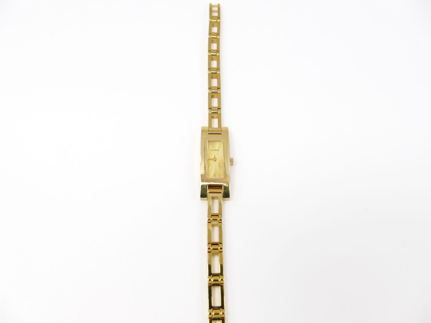 Gucci 3900 L Rectangular 18k Gold Plated Case