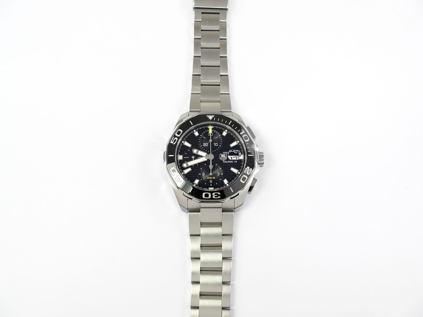 TAG Heuer Aquaracer CAY211A.BA0927 Black ceramic rotating bezel