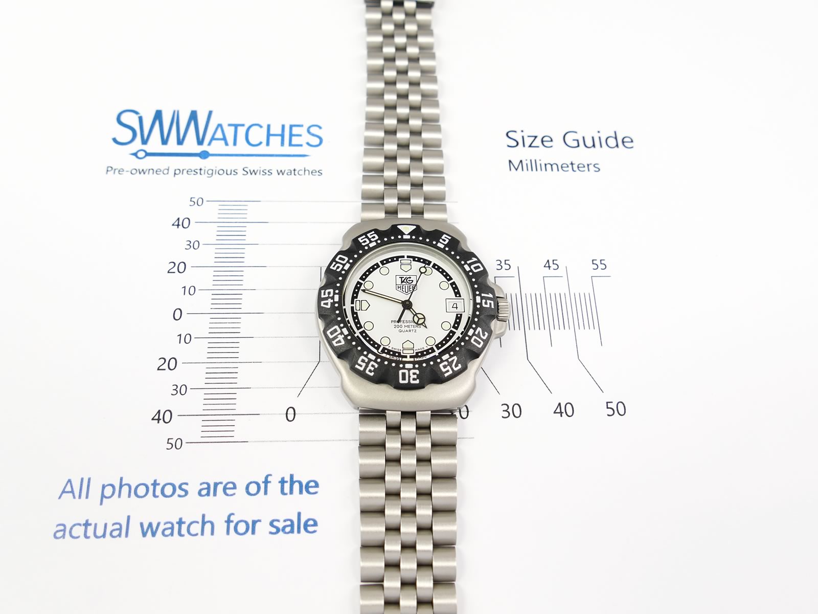 TAG Heuer Formula 1 White Dial WA1218 Mid size 35mm case