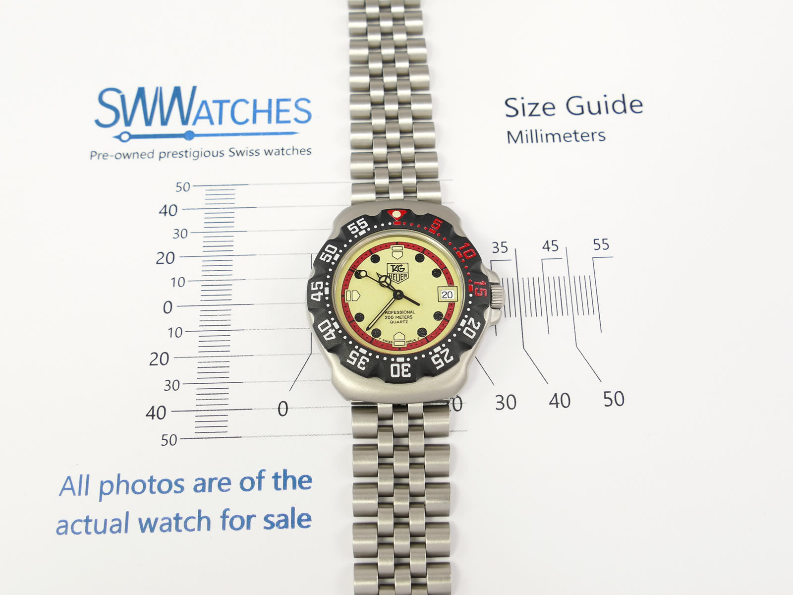 TAG Heuer Formula 1 WA1211 Mid size 35mm case size