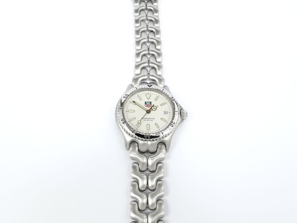 美品TAG Heuer 腕時計selシリーズホワイト S90.813 楽天市場】【TAG HEUER】タグホイヤー セル デイト S99.006M クォーツ