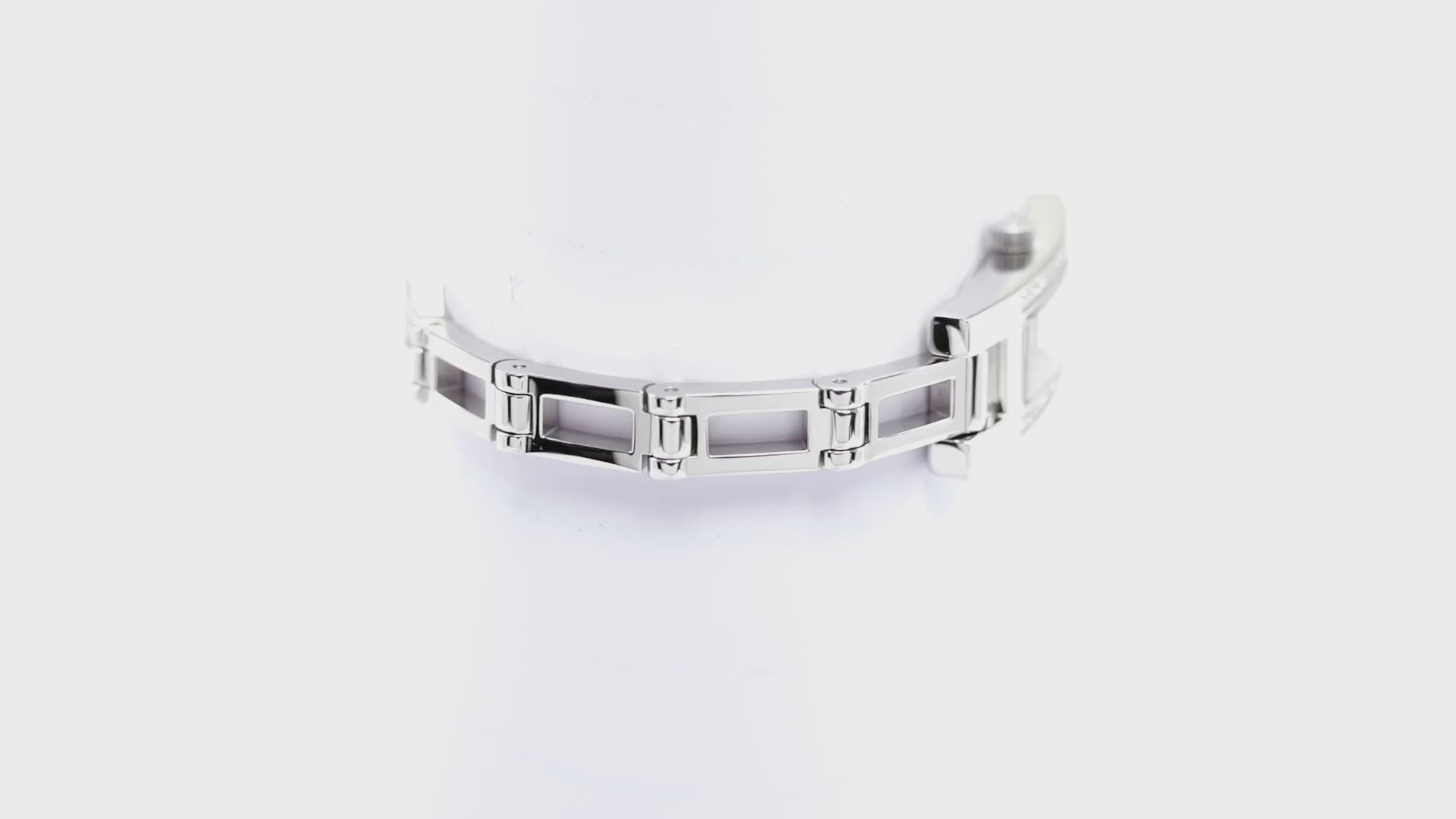 Gucci 3900L Silver Sunburst Dial Ladies 12mm with 24 Diamonds