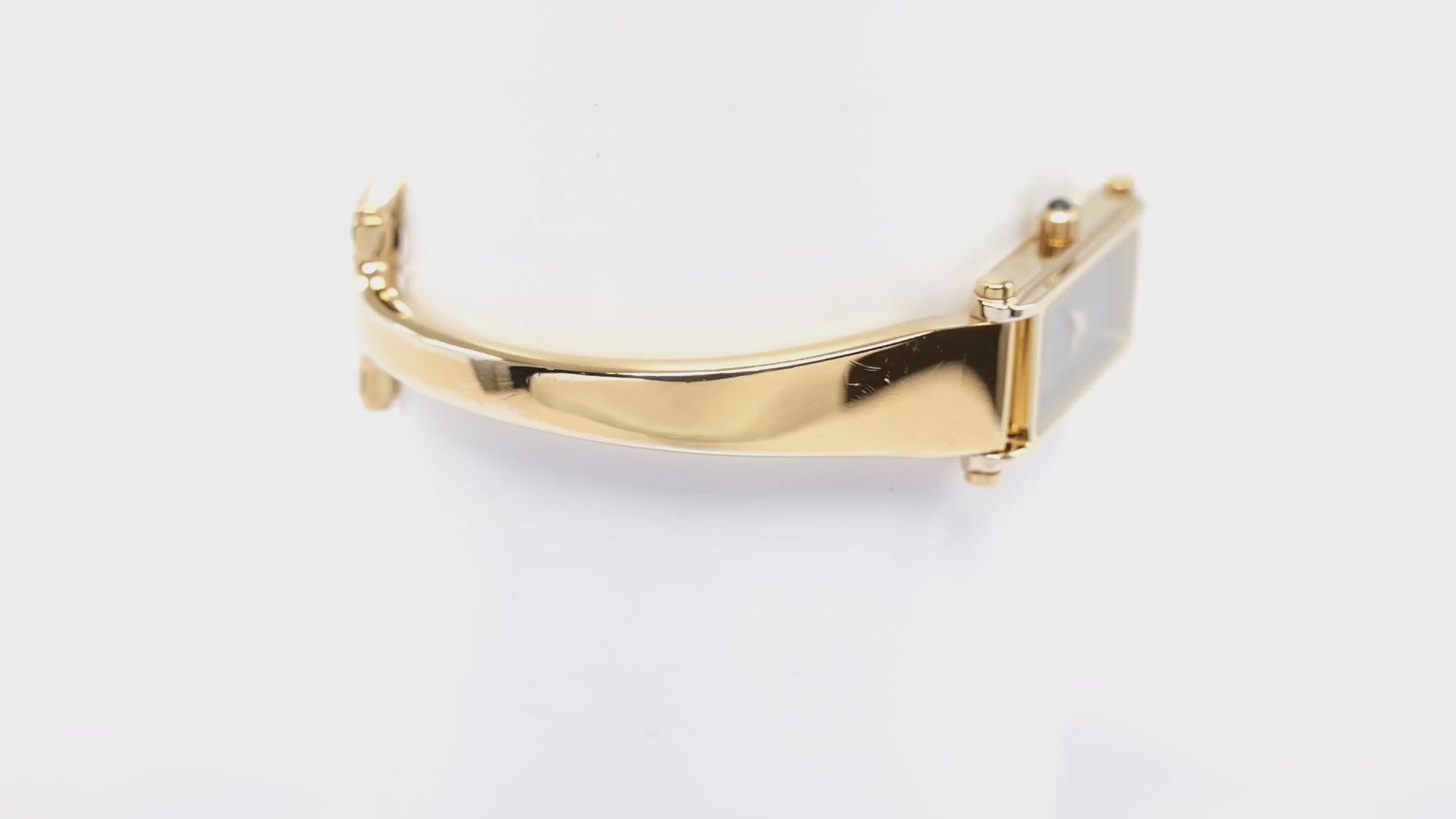 Gucci 1500L Black Dial 18k Gold Plated Bangle Ladies 12mm