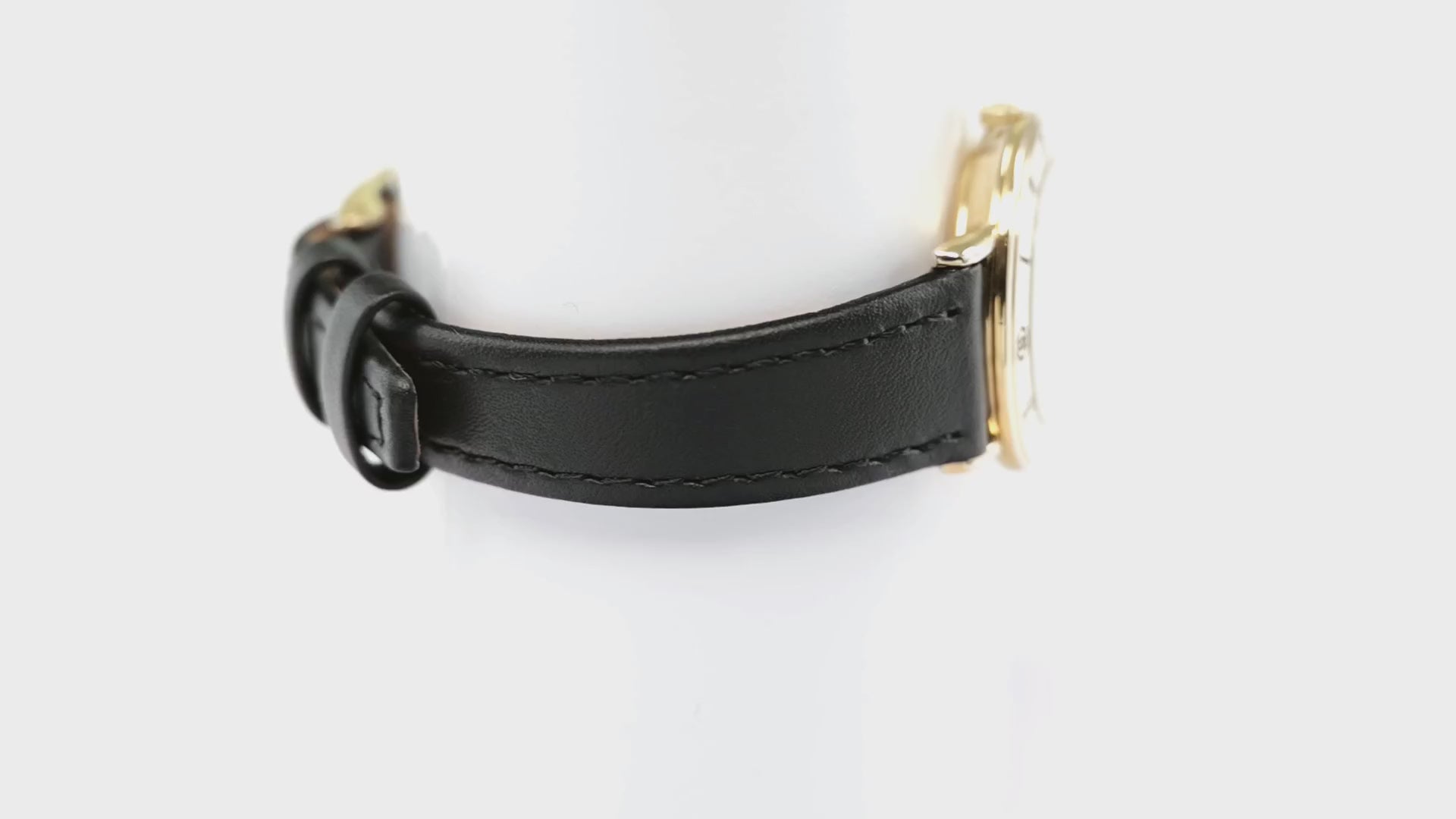 Gucci 3000L Black Dial 25mm Ladies 18k Gold Plated Roman Numeral