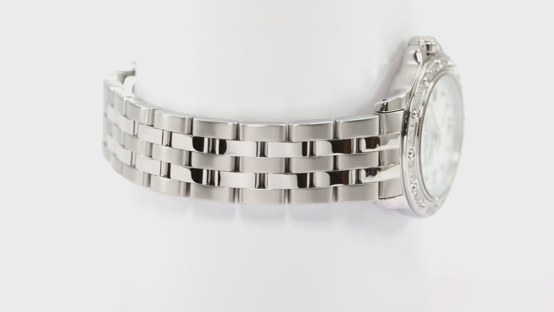 Raymond Weil Tango 5399 White Mother of Pearl & 44 Diamonds 28mm