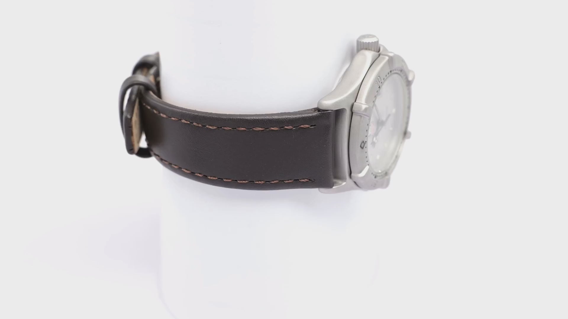 TAG Heuer 2000 Vintage 962.215 Ladies 30mm Silver/Grey Dial