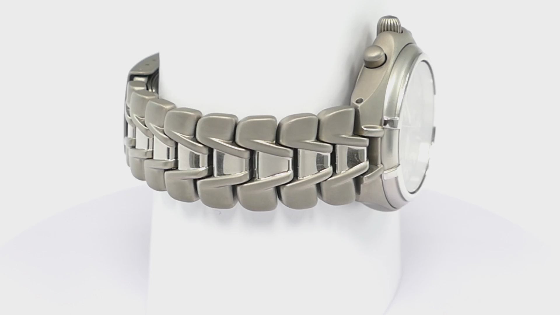 Tissot Titanium Chronograph Ladies 33mm Grey Dial with Date T645P