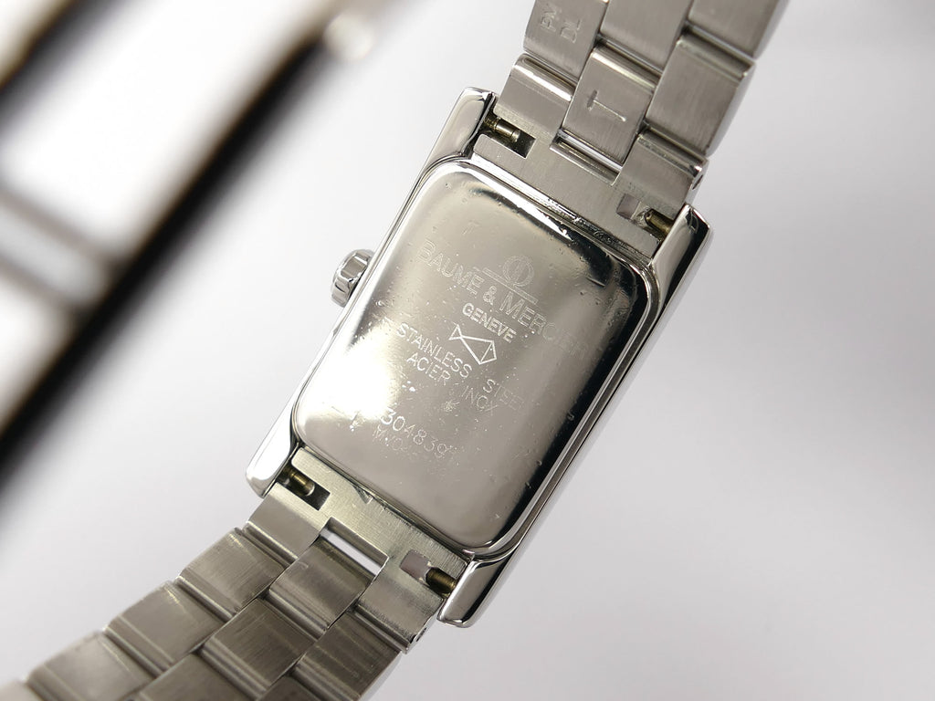 Baume & Mercier Hampton MV045139 Stainless Steel case back